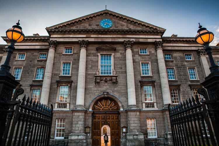 Best Colleges and Universities for International Students in Ireland 1